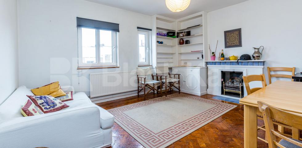 			NEW INSTRUCTION!, 2 Bedroom, 1 bath, 1 reception Flat			 Cathcart Street, KENTISH TOWN 